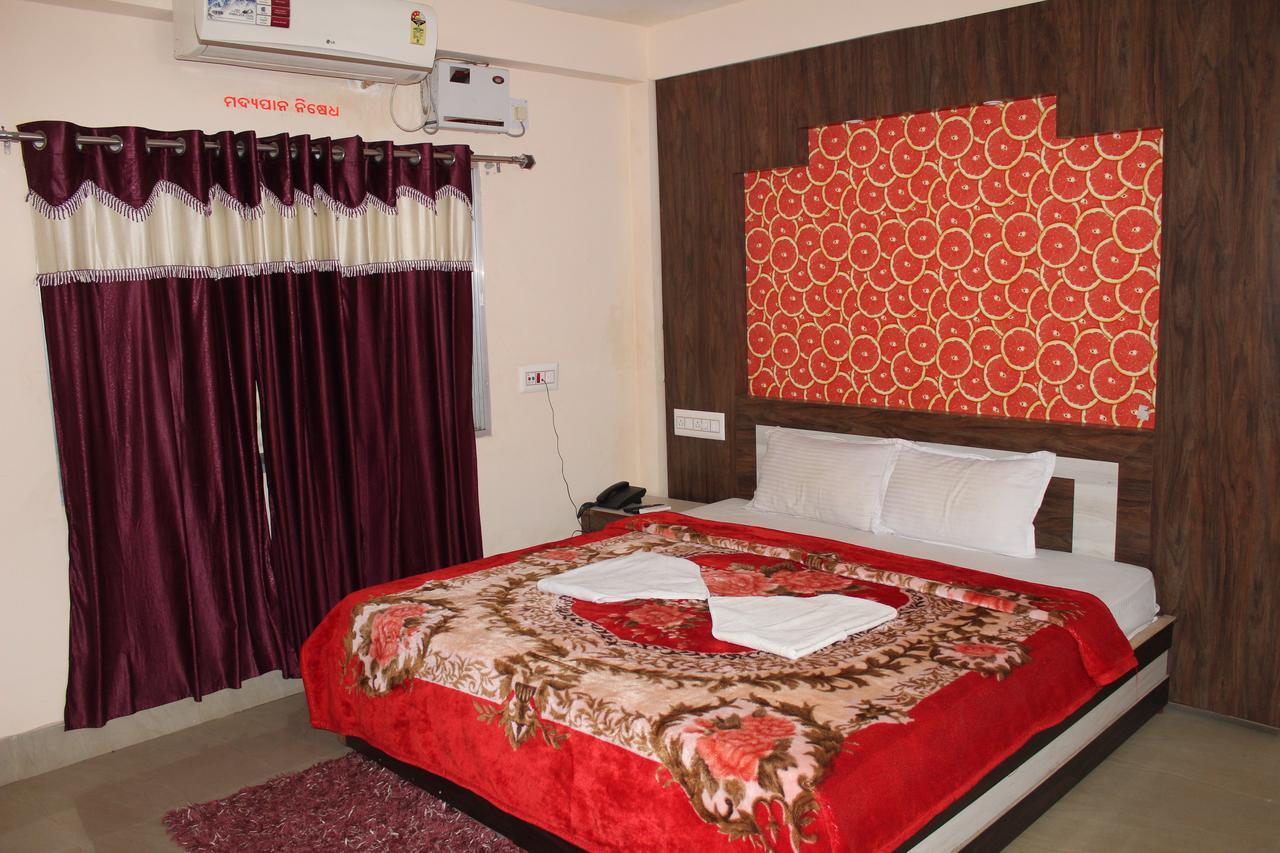 Hotel Sun Plaza-Near Konark Sun Temple- Couple Friendly-Best Choice Of Travellers Exteriör bild